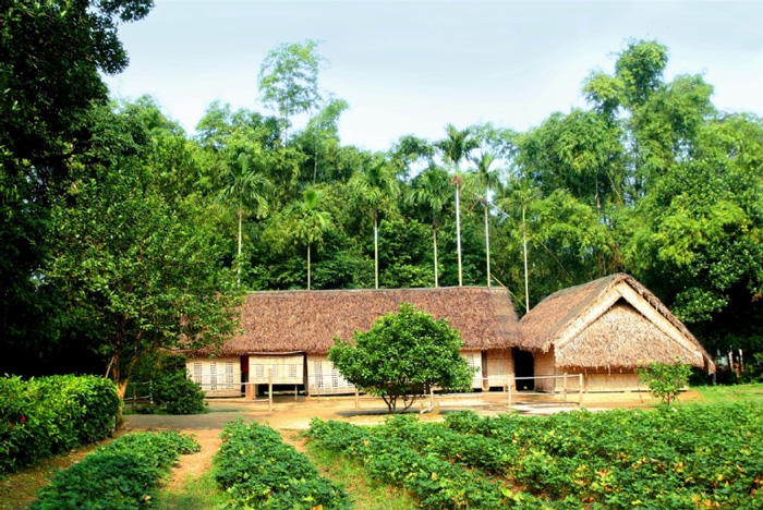 Du lịch trải nghiệm TP Hồ Chí Minh – Nam Đàn - Mường Thanh Diễn Lâm – Quỳnh Lưu 3 ngày, 2 đêm